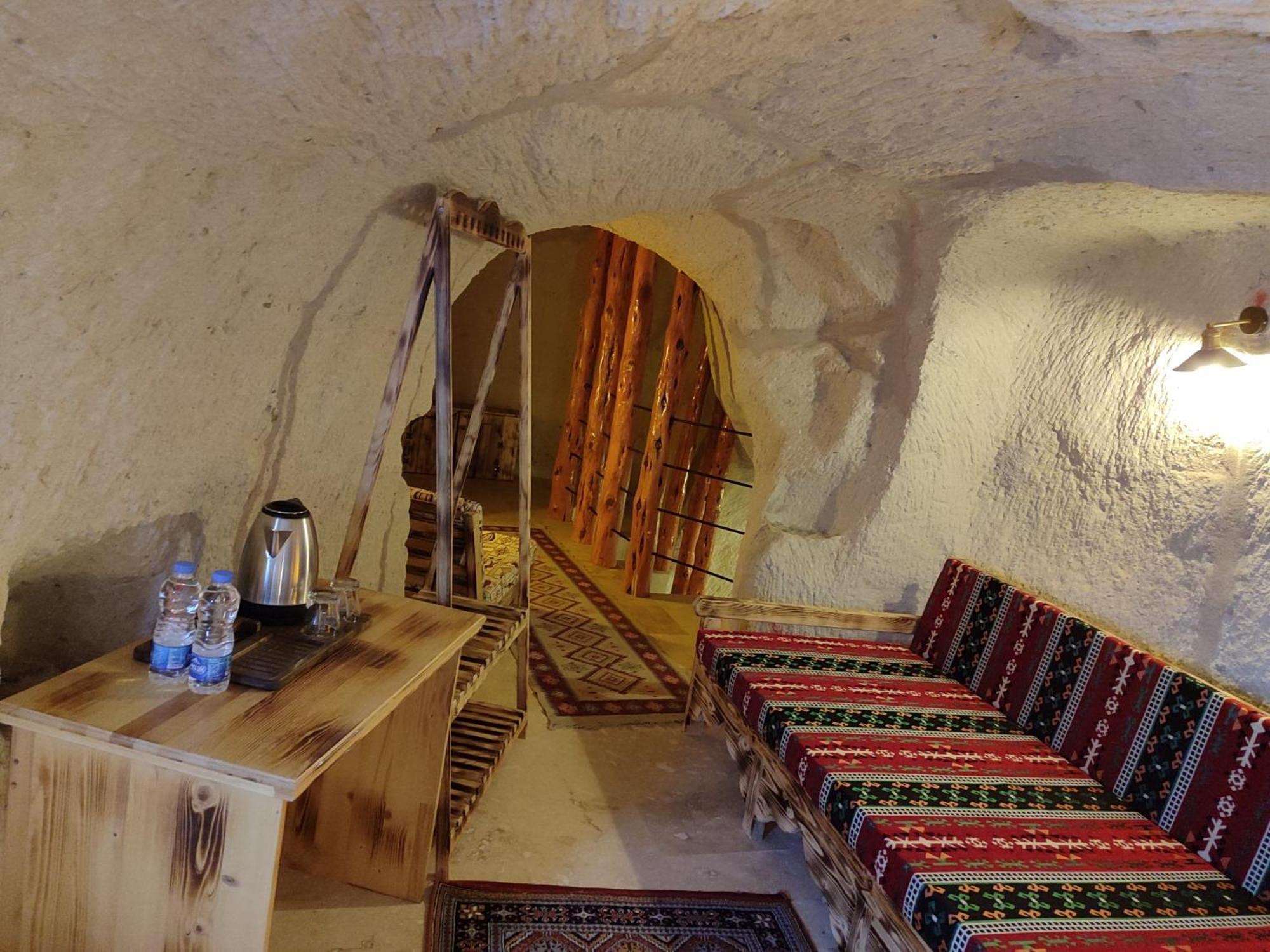 נבשהיר Cappadocia Ennar Cave Swimming Pool Hot & Spa מראה חיצוני תמונה