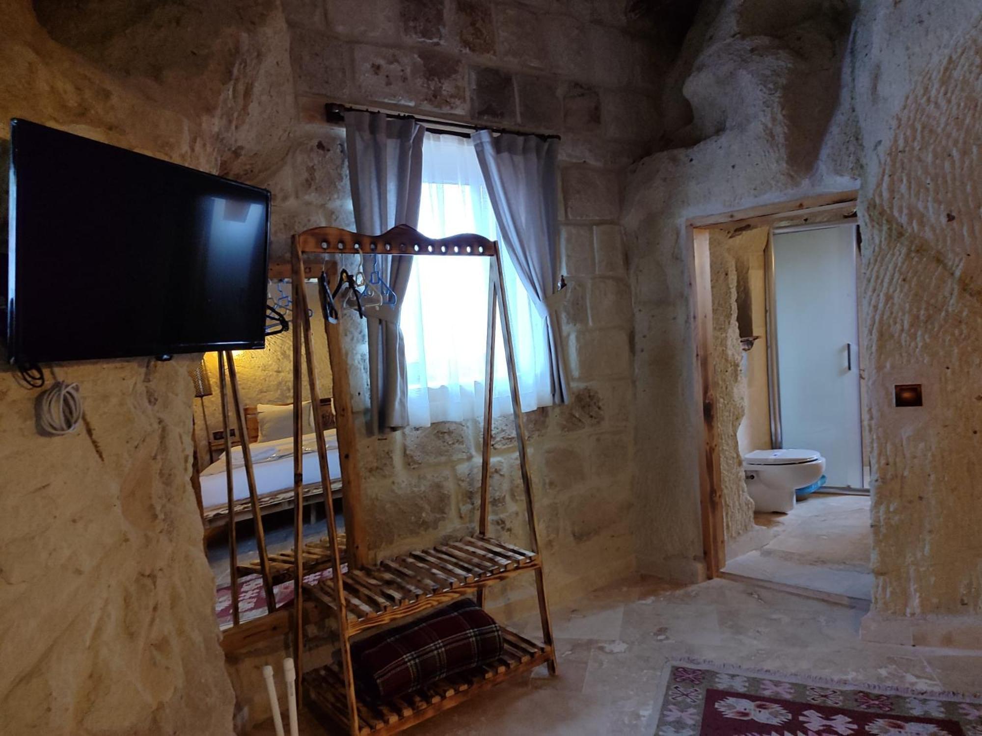 נבשהיר Cappadocia Ennar Cave Swimming Pool Hot & Spa מראה חיצוני תמונה