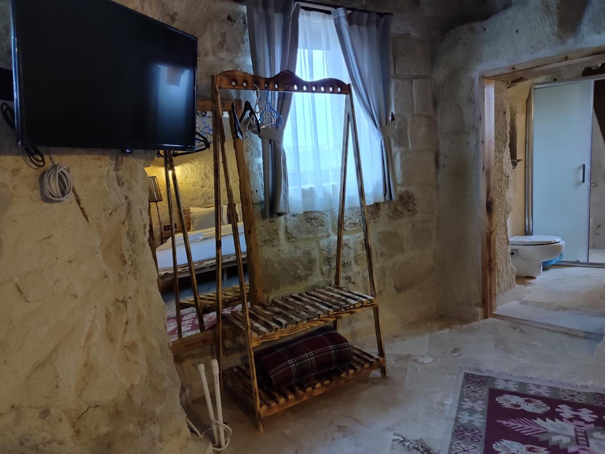 נבשהיר Cappadocia Ennar Cave Swimming Pool Hot & Spa מראה חיצוני תמונה