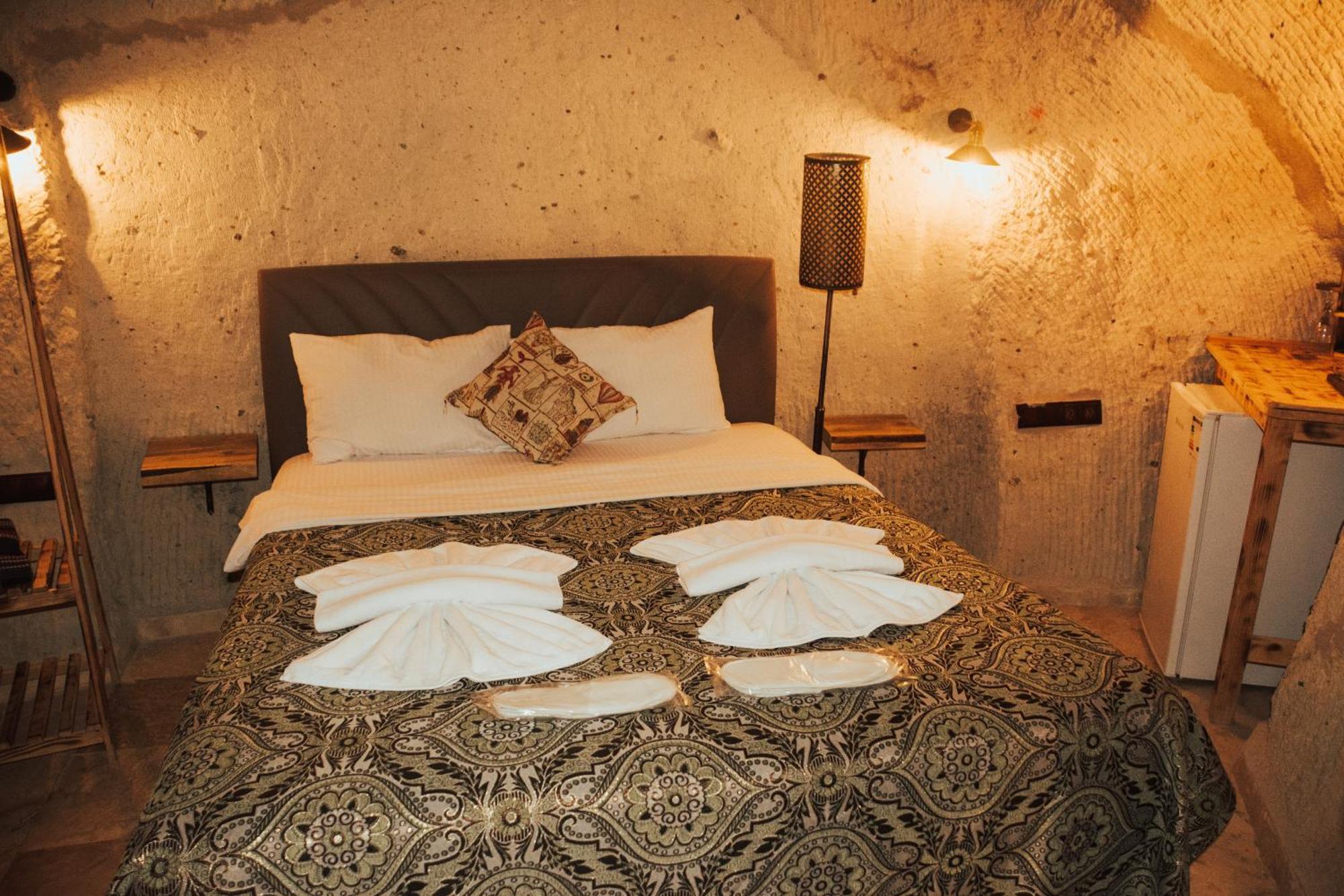 נבשהיר Cappadocia Ennar Cave Swimming Pool Hot & Spa מראה חיצוני תמונה