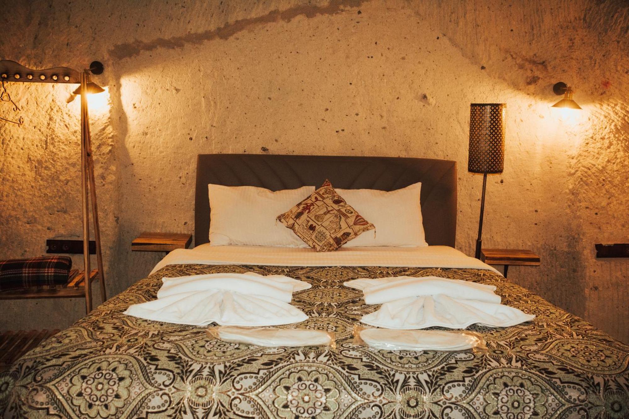 נבשהיר Cappadocia Ennar Cave Swimming Pool Hot & Spa מראה חיצוני תמונה